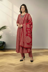 red batik print kurti set