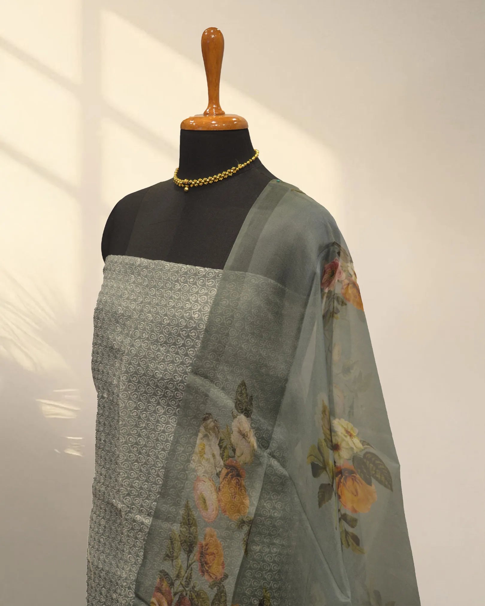 Organza Raw Material