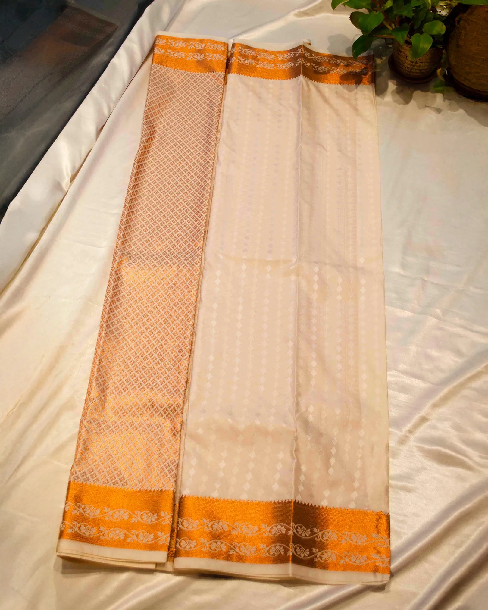 Cream sandel semi kanchi sikl saree