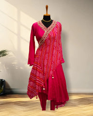 Pink anarkali with bandhini print