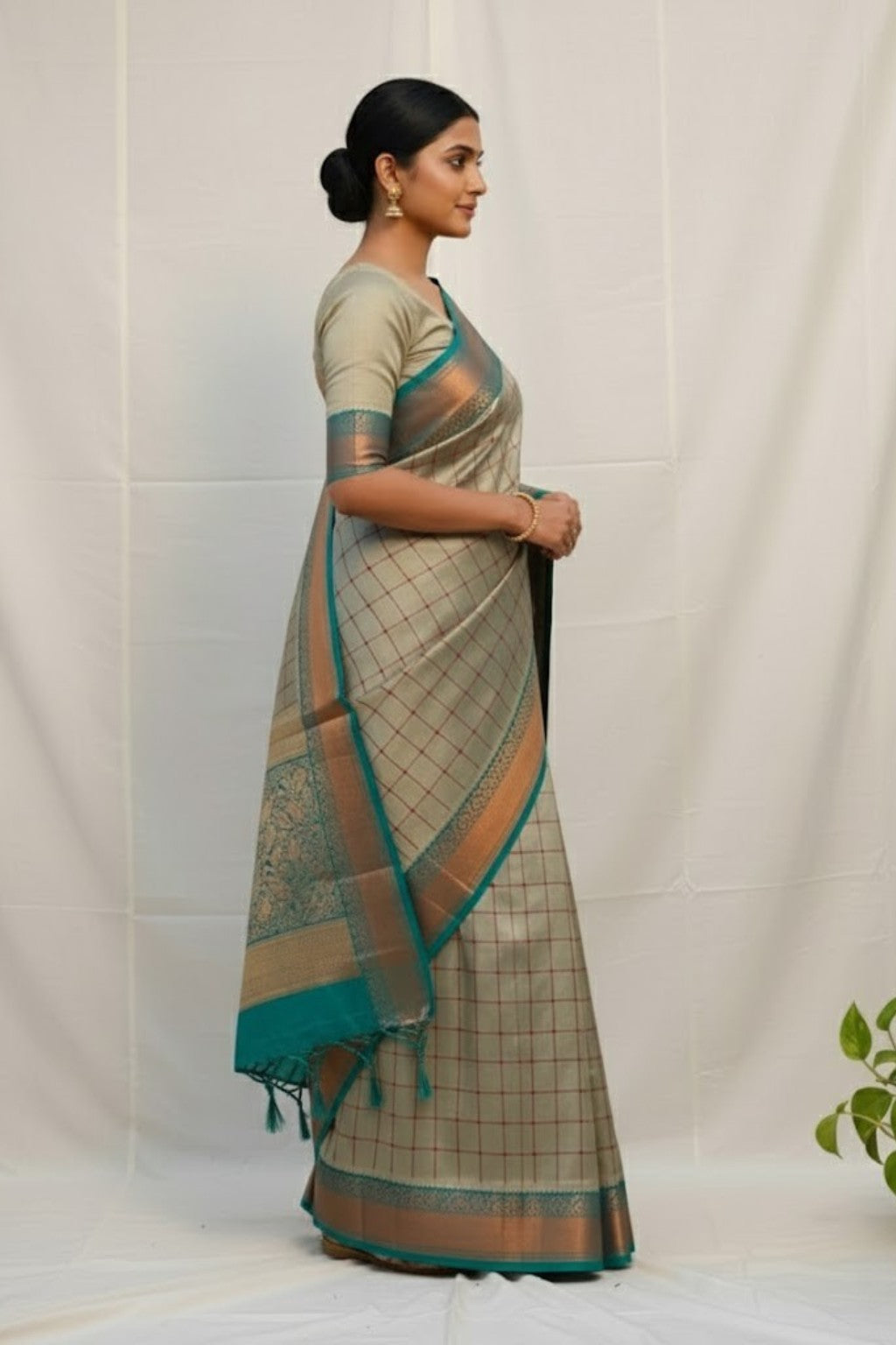 Green semi kanchi silk saree