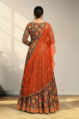 Boat neck anarkali with knitted duppata