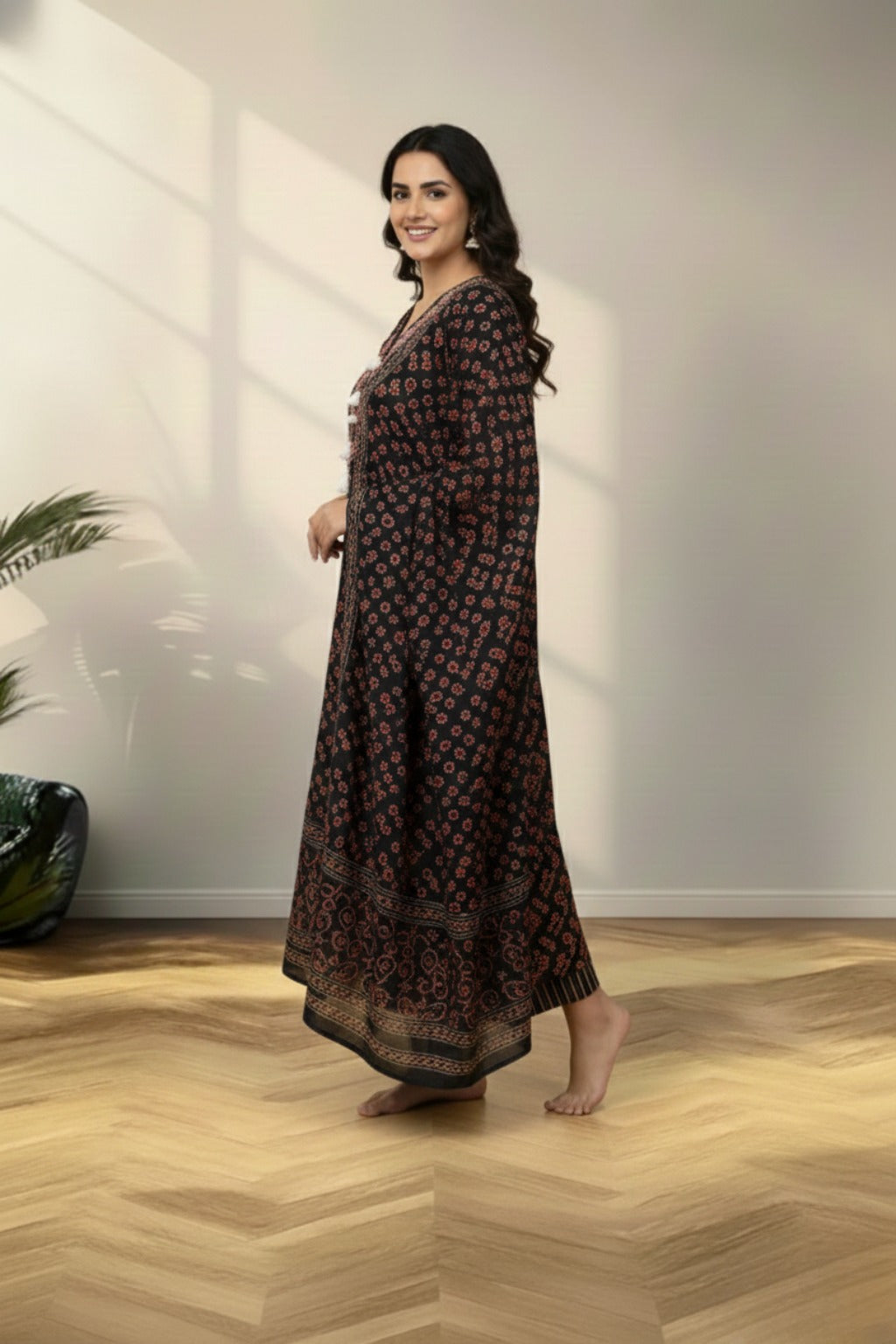 Round neckline crape kurti set